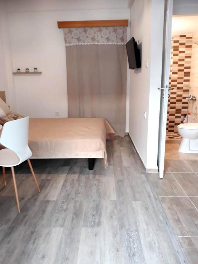 Fully Renovated Small & Cosy Studio Athens Exterior photo